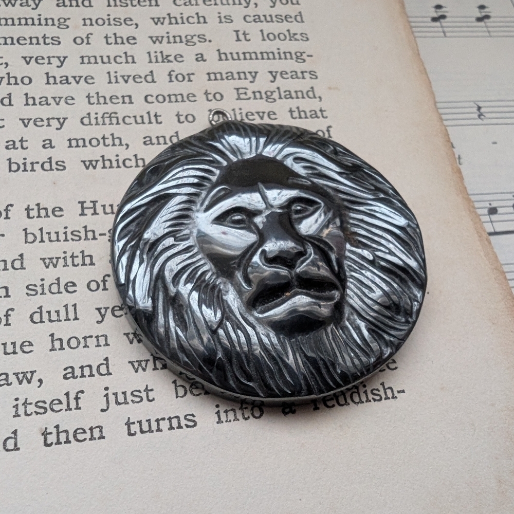 Black Lion Head Necklace Pendant - Picture 6 of 9